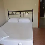 Yade Apartmanhotel