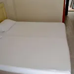 Yade Apartmanhotel